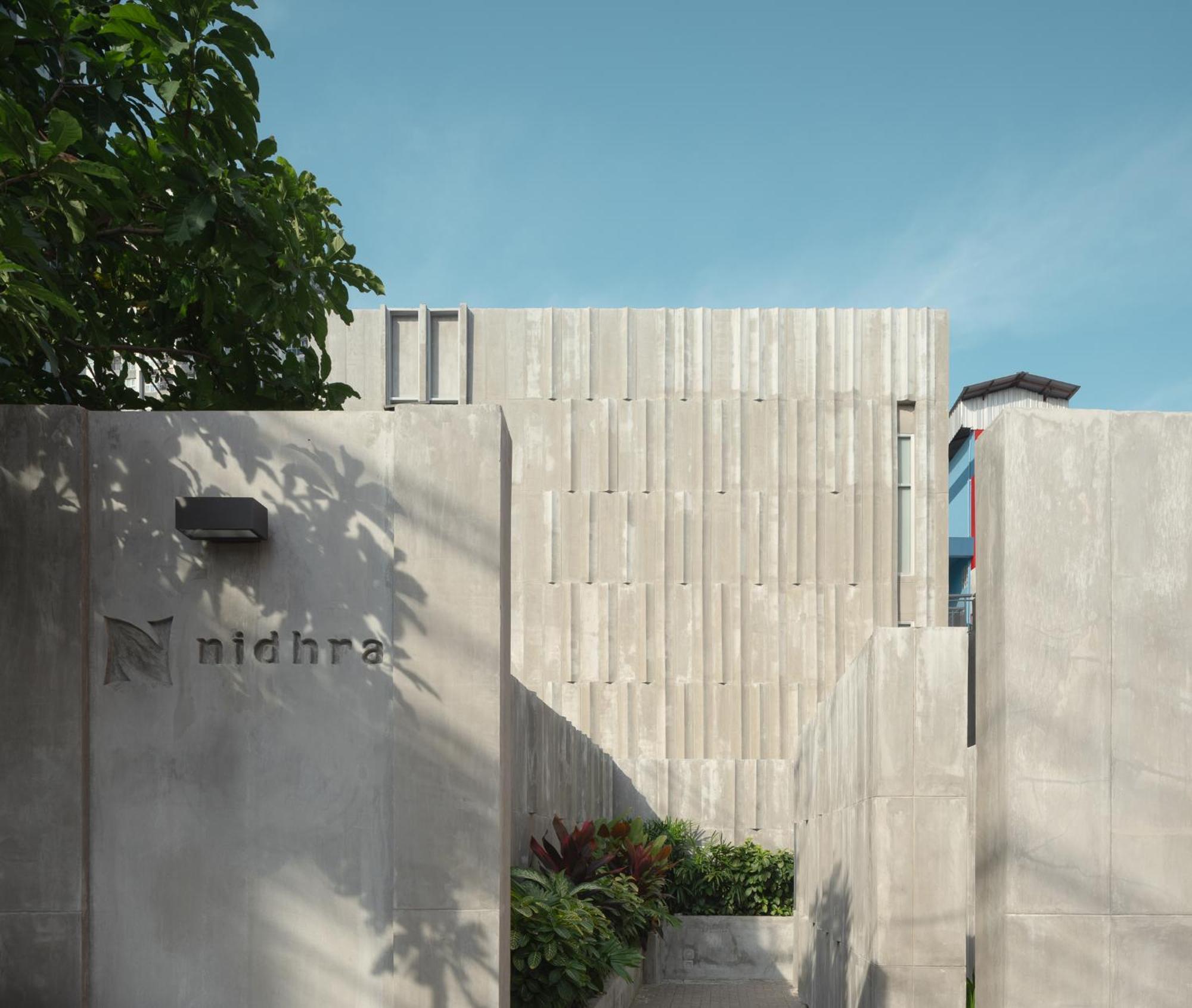 Hotel Nidhra Boutique à Bangkok Extérieur photo